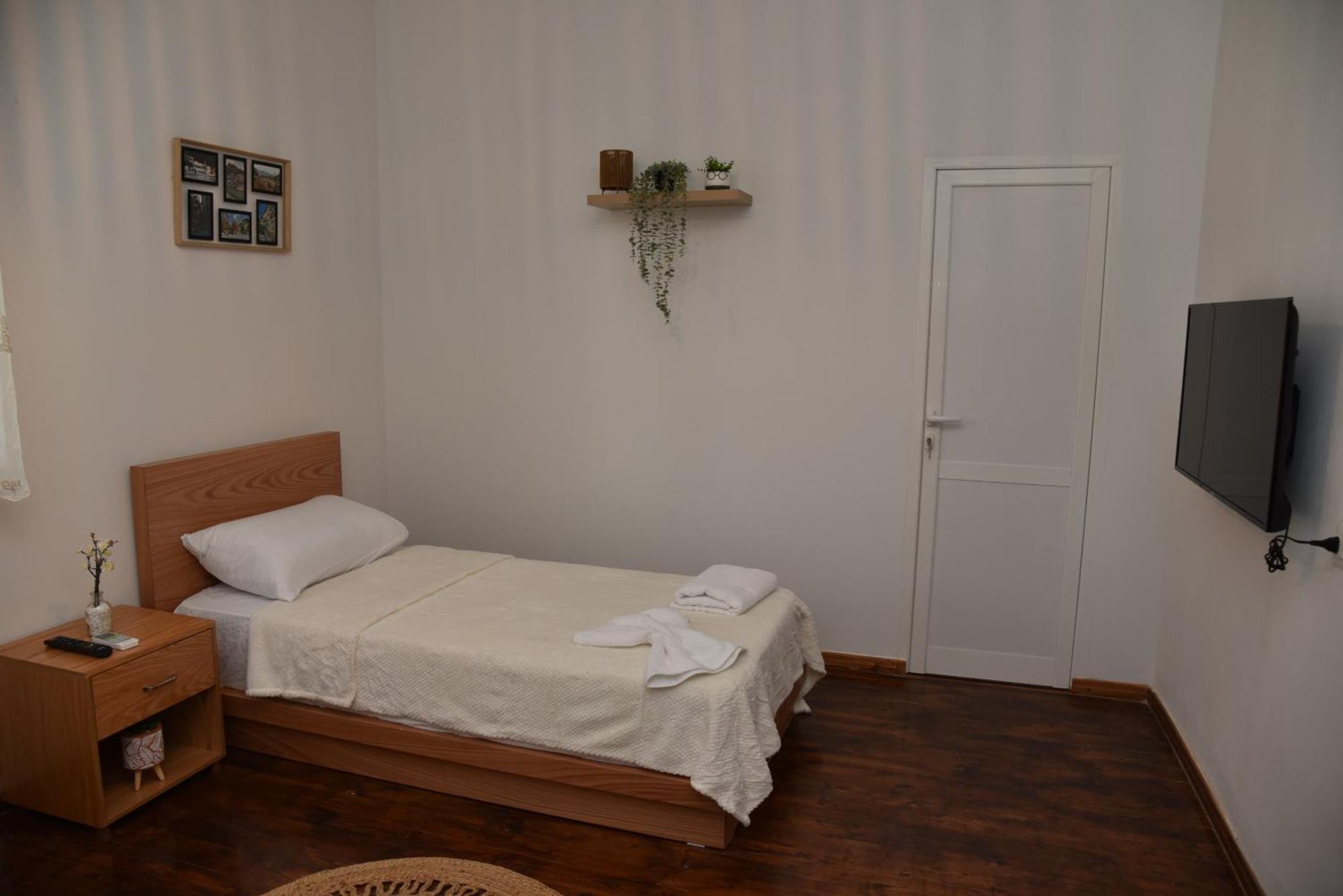 Ferienwohnung Woodland Berat Exterior foto